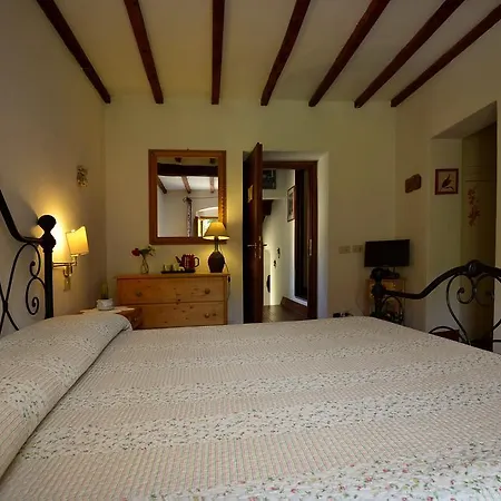 Country house Bed & Breakfast La Fiaba *